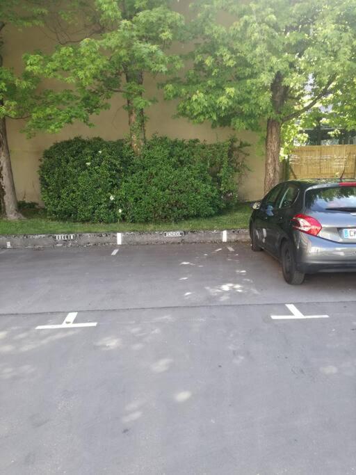 Cabana & Le Central - Proche Lac , Terrasse Et Parking Annecy Exterior foto